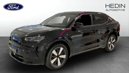 Svart (black) Ny 2025 Ford Capri Premium SUV | 499 900 kr (Bra pris)