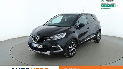 Svart Begagnad 2018 Renault Captur SUV | 125 000 kr (Marknadspris)