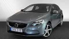 Grå Begagnad 2016 Volvo V40 Business Edition Kombi | 179 800 kr (Marknadspris)