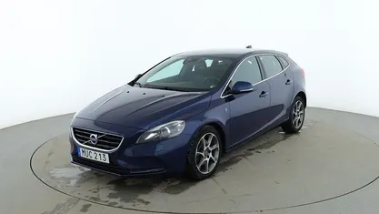 Begagnad 2015 Volvo V40 Ocean Race Kombi | 147 000 kr (Marknadspris)