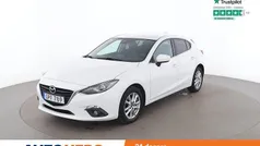 Vit Begagnad 2014 Mazda 3 Inclusive Halvkombi | 135 000 kr (Marknadspris)