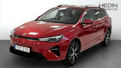 Röd (red) Begagnad 2022 MG MG5 EV Luxury Kombi | 219 900 kr (Marknadspris)