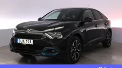 Svart Begagnad 2023 Citroën e-C4 Shine Halvkombi | 233 900 kr (Marknadspris)