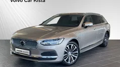 Grå Begagnad 2024 Volvo V90 Core Kombi | 509 900 kr (Marknadspris)