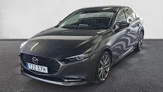 Grå Begagnad 2020 Mazda 3 Sky Sedan | 219 900 kr (Marknadspris)