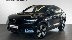 Svart Begagnad 2022 Volvo EC40 Ultimate SUV | 384 900 kr (Marknadspris)