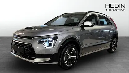 Grå Ny 2026 Kia Niro SUV | 372 900 kr (Marknadspris)