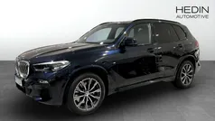 Svart (black) Begagnad 2021 BMW X5 M Sport SUV | 599 900 kr (Superpris)
