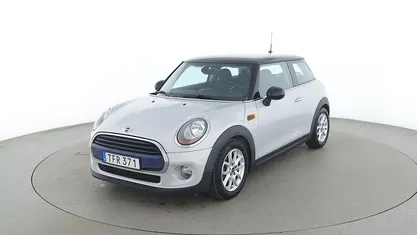 Silver Begagnad 2017 Mini Cooper Pepper Halvkombi | 125 000 kr (Marknadspris)