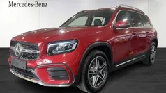Mercedes GLB220