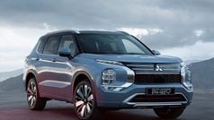 Vit Ny 2025 Mitsubishi Outlander P-HEV Edition SUV | 539 900 kr (Marknadspris)