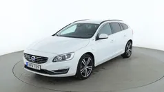 Vit Begagnad 2016 Volvo V60 Momentum Kombi | 164 000 kr (Bra pris)