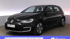 Svart Begagnad 2020 VW e-Golf Halvkombi | 208 900 kr (Marknadspris)