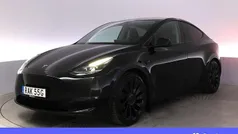 Svart Begagnad 2023 Tesla Model Y Performance SUV | 484 900 kr (Marknadspris)