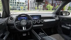 Mercedes EQB250+