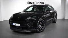 Svart (black) Begagnad 2024 Porsche Macan SUV | 1 045 000 kr (Superpris)