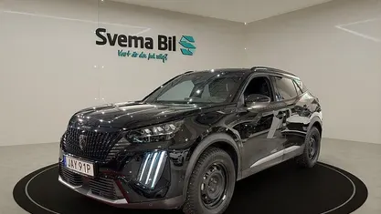 Svart perla nera metallic Begagnad 2024 Peugeot 2008 GT SUV | 249 900 kr (Marknadspris)