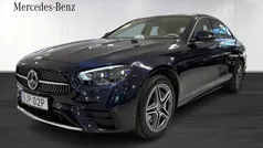 Mörkblå (blue) Begagnad 2021 Mercedes E300 AMG Sedan | 499 900 kr