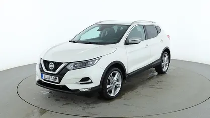 Vit Begagnad 2019 Nissan Qashqai Acenta SUV | 173 000 kr (Marknadspris)
