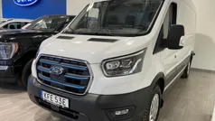 Vit Begagnad 2023 Ford E-Transit Trend Van | 399 900 kr