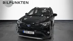 Begagnad 2016 Toyota RAV4 Executive SUV | 234 900 kr