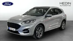 Grå (grey) Begagnad 2024 Ford Kuga ST-Line SUV | 299 900 kr (Marknadspris)