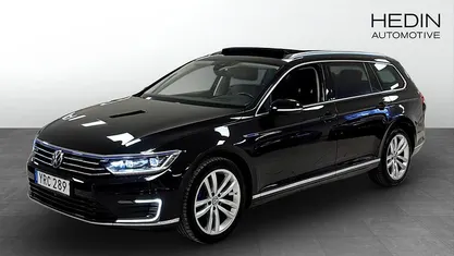 Begagnad VW Passat GTE 116 HK (85 kW) 2018 Svart Kombi