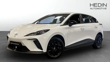 Vit (white) Begagnad 2023 MG MG4 EV Halvkombi | 239 700 kr