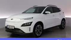 Vit Begagnad 2021 Hyundai Kona Essential SUV | 206 900 kr (Marknadspris)