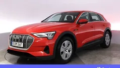 Röd Begagnad 2020 Audi e-tron SUV | 256 900 kr (Superpris)