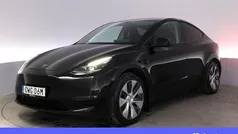 Svart Begagnad 2023 Tesla Model Y Long Range AWD SUV | 437 900 kr (Marknadspris)