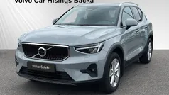 Grå Begagnad 2023 Volvo XC40 SUV | 349 900 kr (Marknadspris)