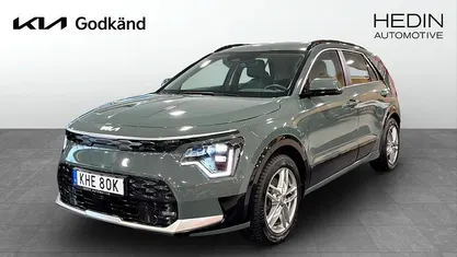 Grön Begagnad 2022 Kia Niro SUV | 299 900 kr (Marknadspris)