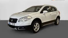 Cool white pearl metallic Begagnad 2014 Suzuki SX4 S-Cross Comfort SUV | 99 800 kr