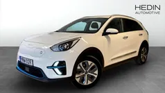 Vit (white) Begagnad 2022 Kia e-Niro 2 SUV | 279 900 kr (Marknadspris)