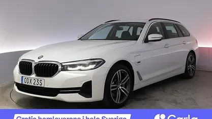 Begagnad BMW 530e 215 HK (158 kW) 2022 Vit Kombi