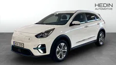 Vit (white) Begagnad 2022 Kia e-Niro 3 SUV | 299 900 kr (Marknadspris)