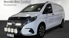 Svart Begagnad 2024 Mercedes Vito Minibuss | 539 900 kr (Marknadspris)