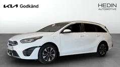 Vit (white) Begagnad 2022 Kia Ceed Sportswagon Advance Kombi | 259 900 kr (Marknadspris)