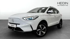 Vit (white) Begagnad 2022 MG ZS Luxury Sedan | 249 900 kr (Bra pris)