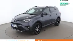 Mörkgrå (grå) Begagnad 2016 Toyota RAV4 Active SUV | 204 000 kr (Marknadspris)