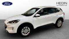 Frozen white Begagnad 2022 Ford Kuga Titanium SUV | 259 900 kr (Marknadspris)