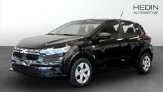 Svart (black) Ny 2025 Dacia Sandero Essentiel Halvkombi | 196 200 kr (Marknadspris)