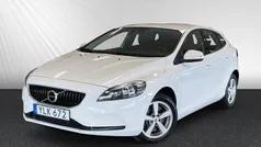 Vit Begagnad 2017 Volvo V40 Business Edition Kombi | 149 800 kr (Bra pris)