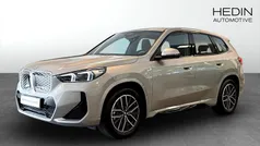 Grå (grey) Begagnad 2025 BMW iX1 Comfort Edition SUV | 584 700 kr (Dyr)