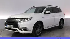 Vit Begagnad 2018 Mitsubishi Outlander P-HEV Edition SUV | 198 900 kr (Bra pris)