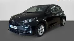Svart Begagnad 2022 Mazda 2 Halvkombi | 169 800 kr (Bra pris)