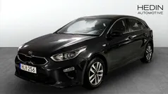 Grå (grey) Begagnad 2018 Kia Ceed Halvkombi | 139 500 kr (Marknadspris)