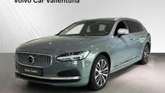 Begagnad 2023 Volvo V90 Core Kombi | 424 900 kr (Marknadspris)