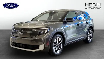 Grå (grey) Ny 2025 Ford Explorer Business Edition SUV | 514 900 kr (Marknadspris)